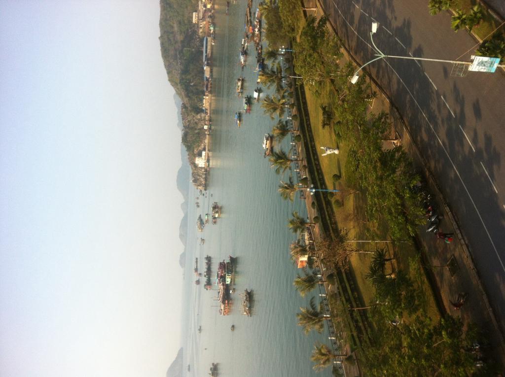 Thanh Tung Hotel Cat Ba Island Eksteriør billede